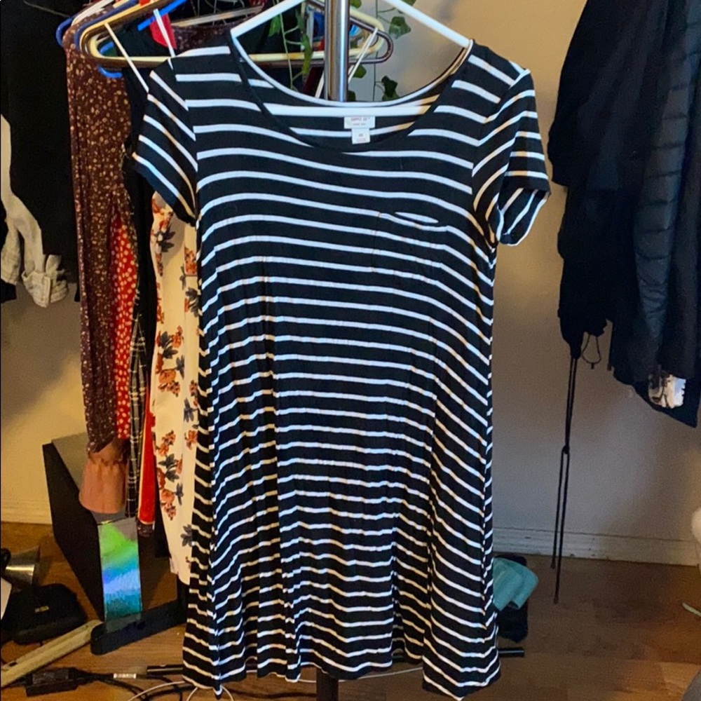Black and white T-Shirt dress